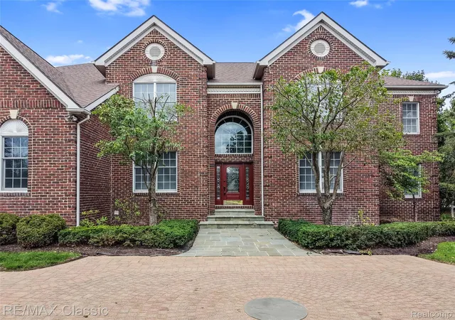 Photo 1 of Single family home for sale at 49899 Leyland Cir, Novi City Oakland, MI 48374 | MLS# 20261068339 | Listing updated on 2026-09-14