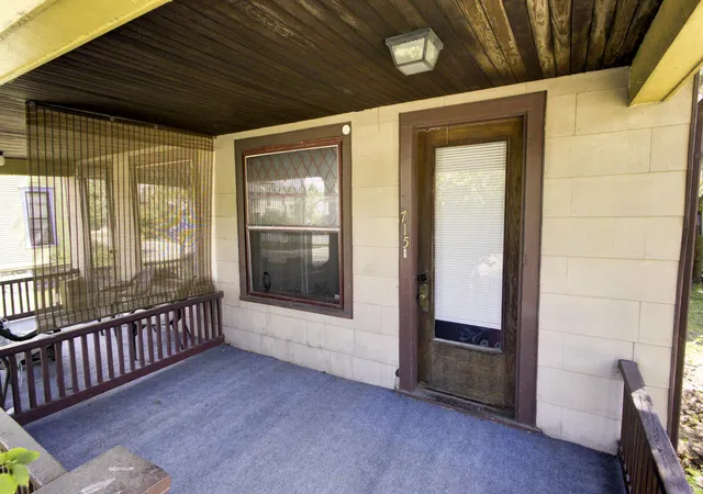 Photo 4 of Multi family home for sale at 713 W Kalamazoo Ave, Kalamazoo City Kalamazoo, MI 49007 | MLS# 65026045053 | Listing updated on 2026-09-03