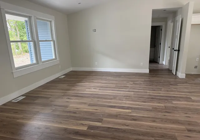 Photo 3 of Single family home for sale at 420 West St, Muskegon Charter Township Muskegon, MI 49442 | MLS# 71026045092 | Listing updated on 2026-09-02
