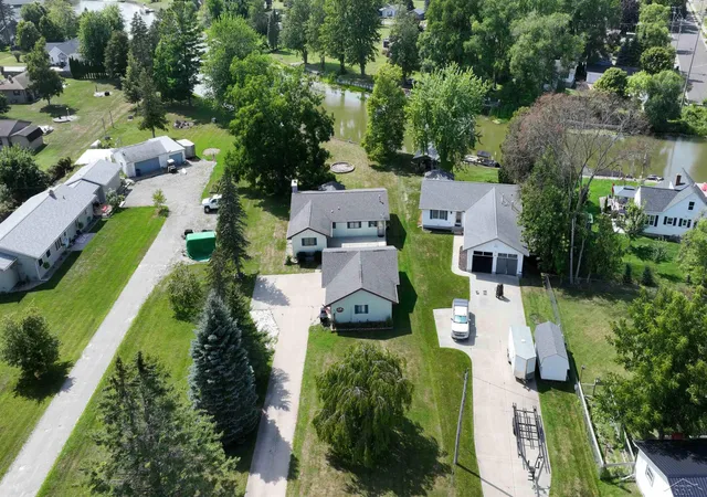 Photo 1 of Single family home for sale at 514 S Main St, Au Gres City Arenac, MI 48703 | MLS# 61050219854 | Listing updated on 2026-09-03