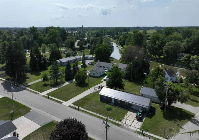 Photo 2 of Single family home for sale at 514 S Main St, Au Gres City Arenac, MI 48703 | MLS# 61050219854 | Listing updated on 2026-09-03