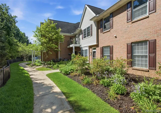 Photo 1 of Condo for sale at 3086 Kneeland Cir, Howell, MI 48843 | MLS# 20261068453 | Listing updated on 2026-09-13