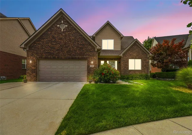 Photo 1 of Condo for sale at 30935 Bradmore Rd, Warren, MI 48092 | MLS# 20261068461 | Listing updated on 2026-09-18
