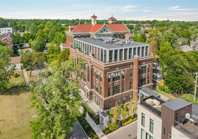 Photo 1 of Condo for sale at 1454 Townsend St #302, Detroit, MI 48214 | MLS# 20261068516 | Listing updated on 2026-09-04