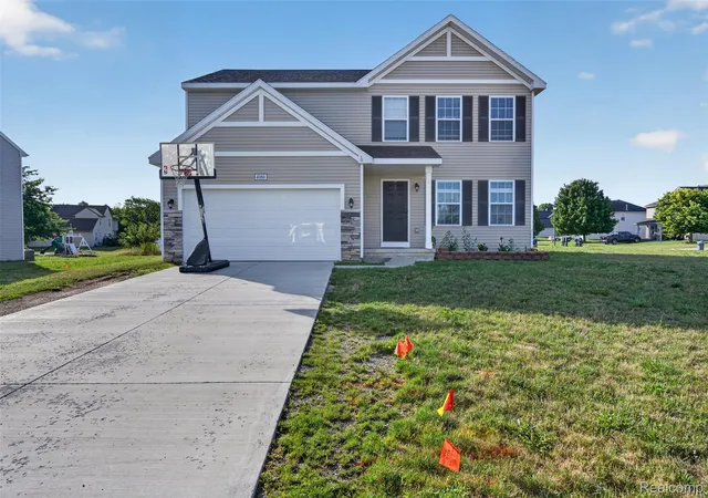 Photo 1 of Single family home for sale at 4080 Meadow Walk Blvd, Grand Blanc, MI 48439 | MLS# 20261068595 | Listing updated on 2026-09-05