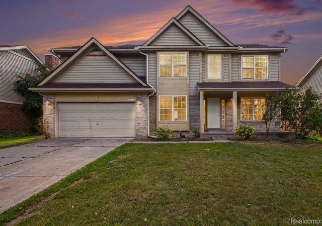Photo 1 of Single family home for sale at 19144 Red Oak Ln, Brownstown, MI 48193 | MLS# 20261068596 | Listing updated on 2026-09-03