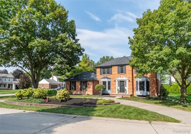 Photo 3 of Single family home for sale at 42518 Steepleview St, Northville, MI 48168 | MLS# 20261068648 | Listing updated on 2026-09-11