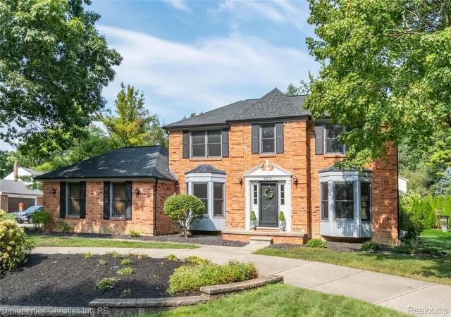 Photo 3 of Single family home for sale at 42518 Steepleview St, Northville, MI 48168 | MLS# 20261068648 | Listing updated on 2026-09-11