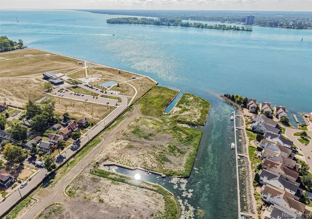 Photo 3 of Land for sale at 101 Lenox St, Detroit, MI 48215 | MLS# 20261068684 | Listing updated on 2026-09-01