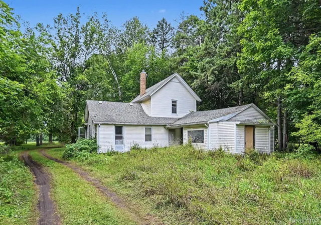 Photo 2 of Land for sale at 8145 Beardslee Rd, Owosso, MI 48867 | MLS# 20261068703 | Listing updated on 2026-09-20