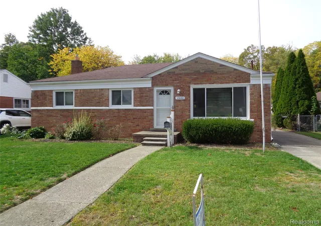 Photo 1 of Single family home for sale at 2460 Longmeadow Dr, Trenton City Wayne, MI 48183 | MLS# 20261068769 | Listing updated on 2026-10-10