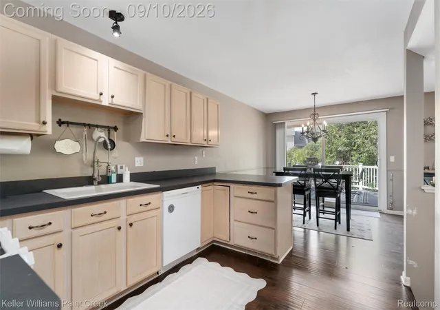Photo 2 of Condo for sale at 2529 Pine Dr, Wixom, MI 48393 | MLS# 20261068797 | Listing updated on 2026-09-18