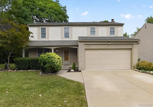 Photo 2 of Single family home for sale at 43182 Applewood Rd, Canton, MI 48188 | MLS# 20261068923 | Listing updated on 2026-09-13