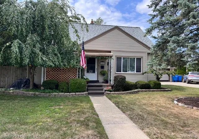 Photo 1 of Single family home for sale at 6121 N Gulley Rd, Dearborn Heights, MI 48127 | MLS# 20261068928 | Listing updated on 2026-09-18