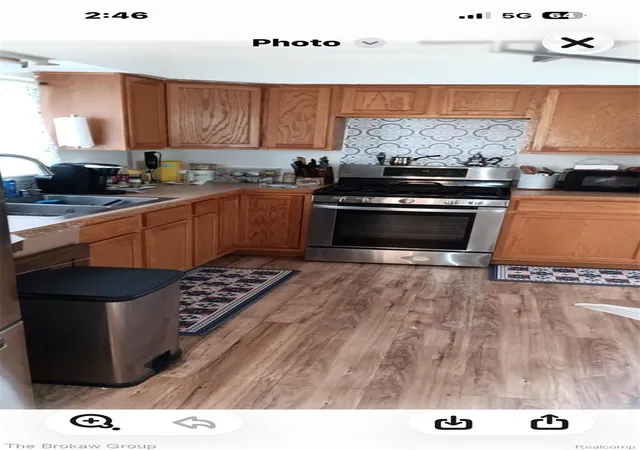 Photo 3 of Single family home for sale at 5916 Susan St, Flint City Genesee, MI 48505 | MLS# 20261068948 | Listing updated on 2026-09-09