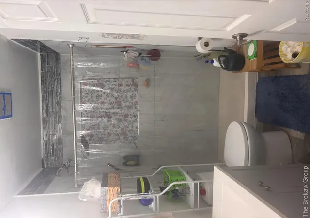 Photo 4 of Single family home for sale at 5916 Susan St, Flint City Genesee, MI 48505 | MLS# 20261068948 | Listing updated on 2026-09-09