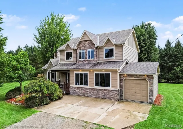 Photo 3 of Single family home for sale at 3775 Reamer Rd, Oregon Township Lapeer, MI 48446 | MLS# 20261068960 | Listing updated on 2026-09-16