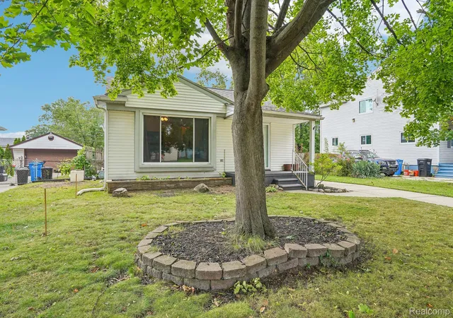 Photo 2 of Single family home for sale at 26057 Osmun St, Madison Heights, MI 48071 | MLS# 20261068987 | Listing updated on 2026-09-12