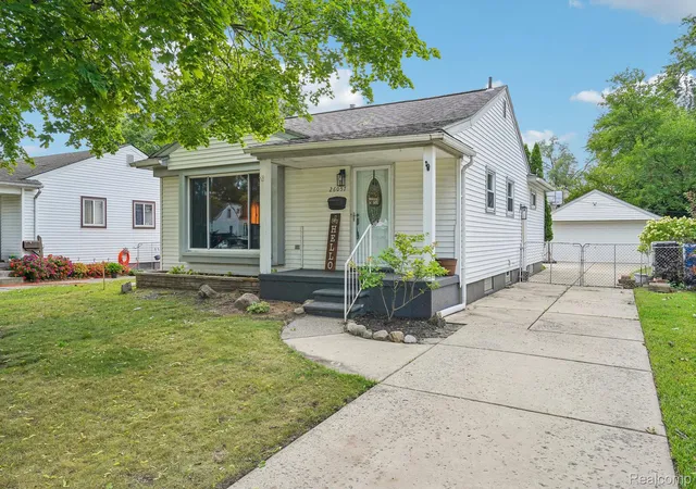 Photo 3 of Single family home for sale at 26057 Osmun St, Madison Heights, MI 48071 | MLS# 20261068987 | Listing updated on 2026-09-12