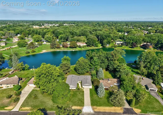 Photo 2 of Single family home for sale at 6243 Westview Dr, Grand Blanc, MI 48439 | MLS# 20261069045 | Listing updated on 2026-09-11
