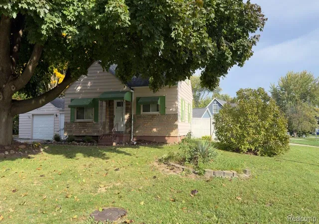 Single family home for sale at 1210 Simca St, FlintCharterTownship_Genesee, MI 48507 | MLS# 20261069061
