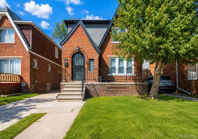 Photo 1 of Single family home for sale at 15887 Robson St, Detroit City Wayne, MI 48227 | MLS# 20261069096 | Listing updated on 2026-10-10