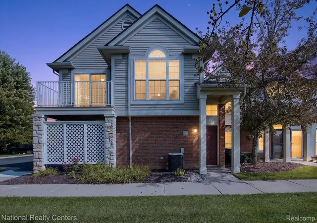 Condo for sale at 28190 Oakmonte Cir E, New Hudson, MI 48165 | MLS# 20261069118
