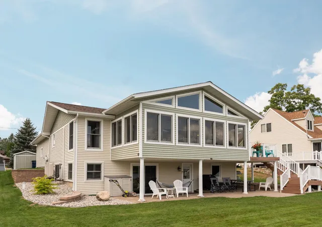 Photo 1 of Single family home for sale at 6945 W Redman Dr, Lake Township Missaukee, MI 49651 | MLS# 78080072957 | Listing updated on 2026-09-15