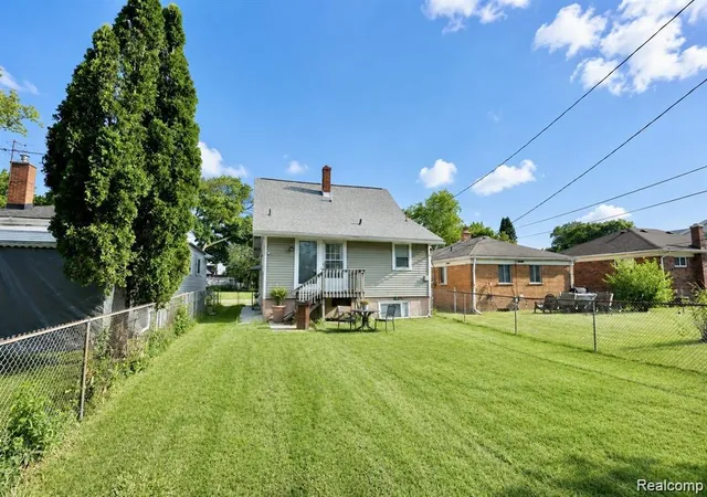 Photo 10 of Single family home for sale at 7271 Wiegand, Center Line, MI 48015 | MLS# 20261069163 | Listing updated on 2026-09-04