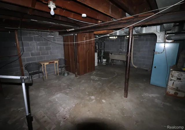 Photo 12 of Multi family home for sale at 10201   10203 Hayes St, Detroit, MI 48213 | MLS# 20261069171 | Listing updated on 2026-09-07