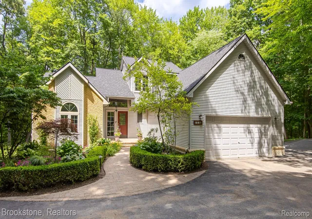 Photo 1 of Sale Pending at 1535 Granger Rd, Ortonville, MI 48462 | MLS# 20261069182 | Listing updated on 2026-09-28