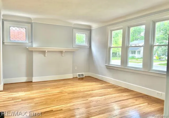 Photo 4 of Multi family home for sale at 544 Laprairie St, Ferndale, MI 48220 | MLS# 20261069204 | Listing updated on 2026-09-02