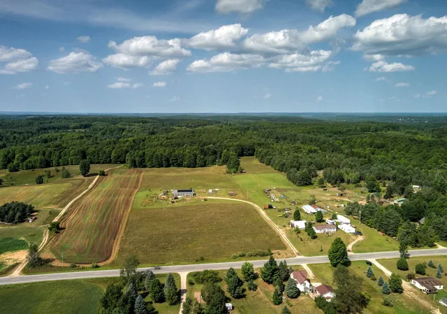 Photo 2 of Single family home for sale at 191 E Center Rd, Paradise Township Grand Traverse, MI 49649 | MLS# 78080072971 | Listing updated on 2026-09-04