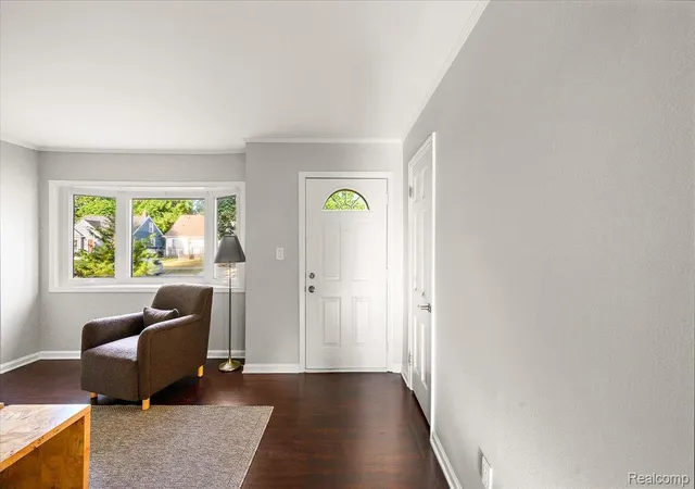 Photo 4 of Single family home for sale at 28494 Everett St, Southfield, MI 48076 | MLS# 20261069263 | Listing updated on 2026-09-04