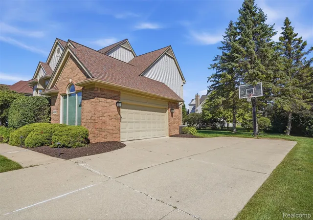 Photo 3 of Single family home for sale at 48098 Covington Ct, Canton, MI 48187 | MLS# 20261069280 | Listing updated on 2026-09-15