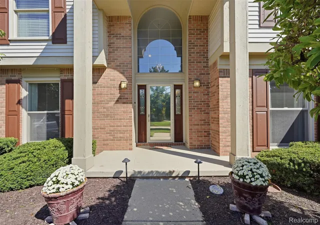 Photo 4 of Single family home for sale at 48098 Covington Ct, Canton, MI 48187 | MLS# 20261069280 | Listing updated on 2026-09-15