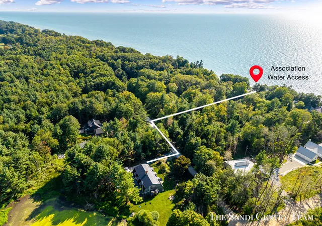 Photo 3 of Single family home for sale at 8567 Chuckanut Dr, White River Township Muskegon, MI 49437 | MLS# 71026045848 | Listing updated on 2026-09-04