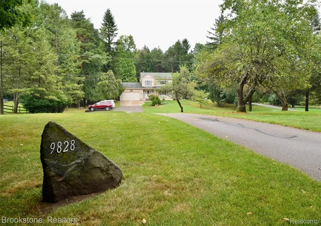 Photo 1 of Sale Pending at 9828 Hadley Rd, Clarkston, MI 48348 | MLS# 20261069373 | Listing updated on 2026-09-11