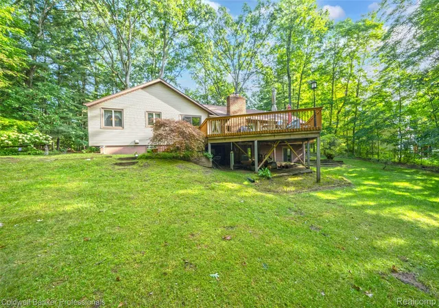 Photo 3 of Single family home for sale at 155 Saratoga Trl, Lapeer, MI 48446 | MLS# 20261069375 | Listing updated on 2026-09-16