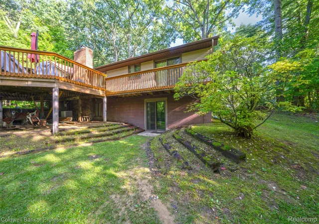 Photo 4 of Single family home for sale at 155 Saratoga Trl, Lapeer, MI 48446 | MLS# 20261069375 | Listing updated on 2026-09-16