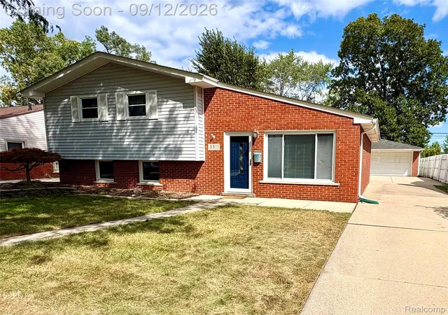 Photo 2 of Single family home for sale at 3311 Blaine St, Trenton, MI 48183 | MLS# 20261069376 | Listing updated on 2026-09-12
