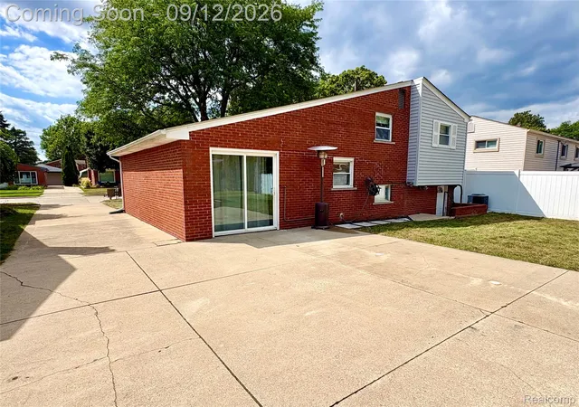 Photo 3 of Single family home for sale at 3311 Blaine St, Trenton, MI 48183 | MLS# 20261069376 | Listing updated on 2026-09-12
