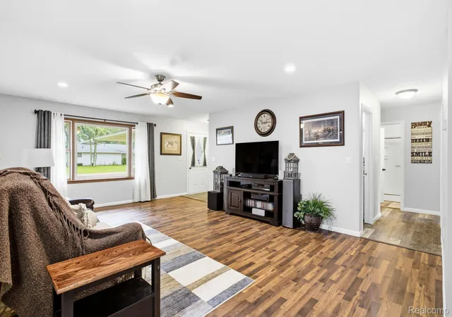Photo 3 of Condo for sale at 3948 Butternut Ct, Port Huron, MI 48060 | MLS# 20261069390 | Listing updated on 2026-09-12