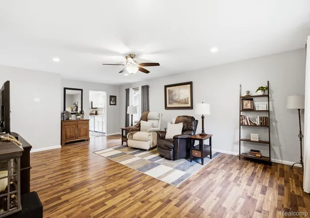 Photo 4 of Condo for sale at 3948 Butternut Ct, Port Huron, MI 48060 | MLS# 20261069390 | Listing updated on 2026-09-12