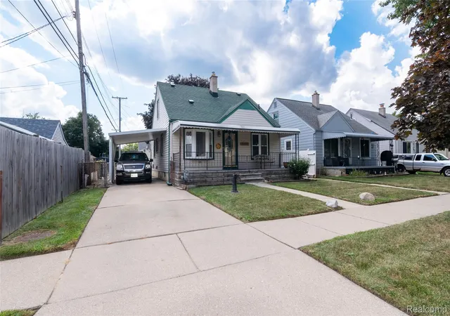 Photo 2 of Single family home for sale at 2267 Rose Ave, Lincoln Park, MI 48146 | MLS# 20261069394 | Listing updated on 2026-09-04