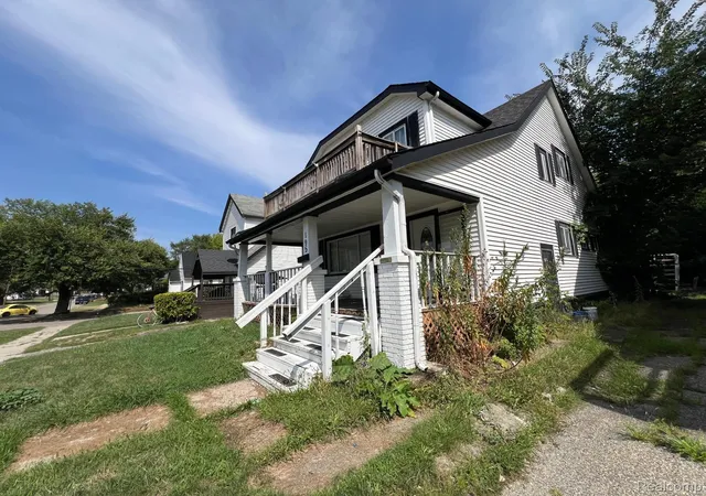 Photo 16 of Single family home for sale at 195 S Marshall St, Pontiac, MI 48342 | MLS# 20261069443 | Listing updated on 2026-09-16