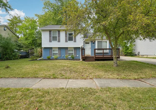 Photo 1 of Single family home for sale at 5752 Sunset Trl, Ypsilanti, MI 48197 | MLS# 20261069452 | Listing updated on 2026-09-12