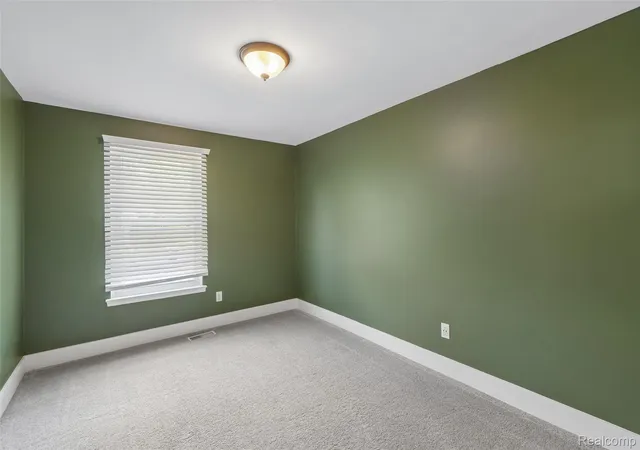 Photo 4 of Single family home for sale at 5752 Sunset Trl, Ypsilanti, MI 48197 | MLS# 20261069452 | Listing updated on 2026-09-12