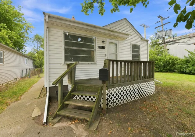 Photo 3 of Single family home for sale at 13077 Georgiana Ave, Warren, MI 48089 | MLS# 20261069496 | Listing updated on 2026-09-02