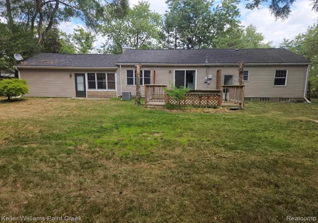 Photo 2 of Single family home for sale at 2438 Archdale, West Bloomfield, MI 48324 | MLS# 20261069513 | Listing updated on 2026-09-03